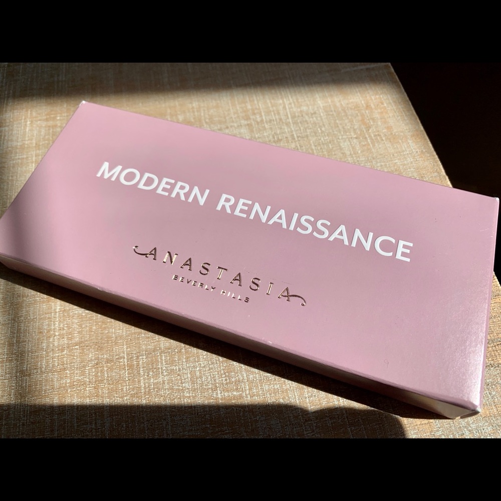 NWT Anastasia Beverly Hills Modern Renaissance